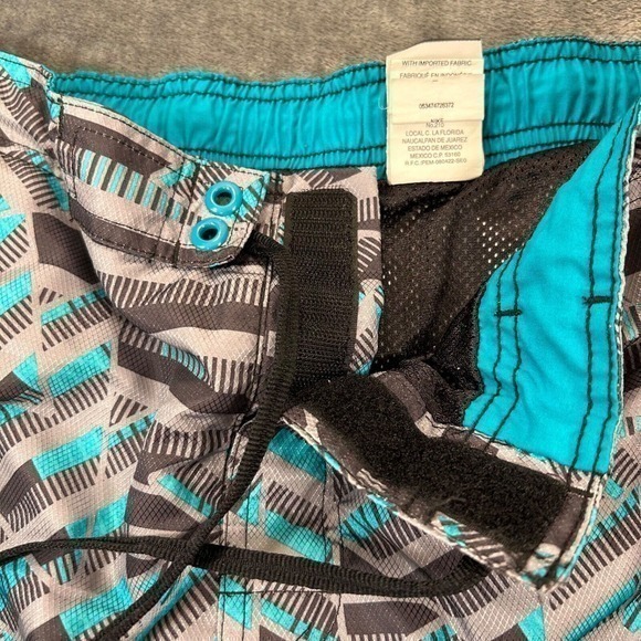 NIke Swim Trunks Mens Extra‎ Large Blue Gray Striped Swimwear Bottoms Geometric - Picture 4 of 9